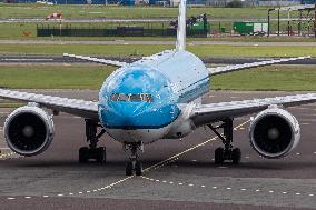 Aircraft & Aviation Stock - Amsterdam Schiphol Airport, The Netherlands