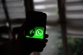 Government Wants Access To WhatsApp Conversations During Investigation - France