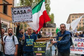 Protest Against House Demolitions In Rome