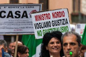 Protest Against House Demolitions In Rome