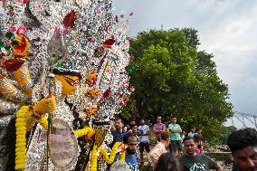 Immersion Of Idols On The Last Day Of Durga Puja In Kolkata