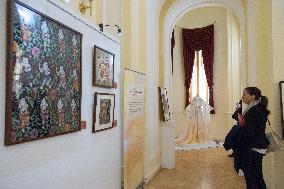 HUNGARY-BUDAPEST-CHINESE SILK ART EXHIBITION