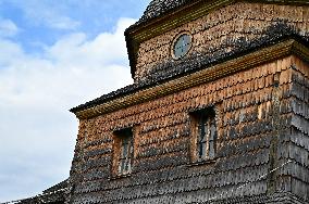 Oldest wooden church of Ukraine in Stara Skvariava village