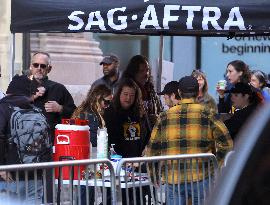 Sarah Jessica Parker at the SAG AFTRA Strike in New York