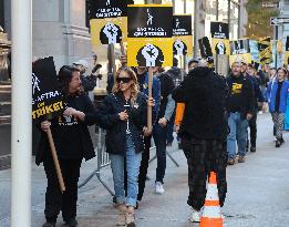 Sarah Jessica Parker at the SAG AFTRA Strike in New York