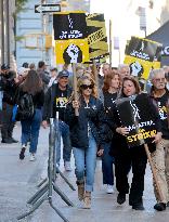 Sarah Jessica Parker at the SAG AFTRA Strike in New York