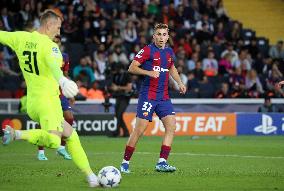 FC Barcelona v FC Shakhtar Donetsk: Group H - UEFA Champions League 2023/24