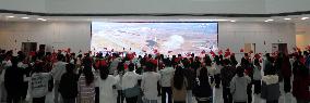 Students Celebrate Shenzhou XVII Manned Spacecraft Launch