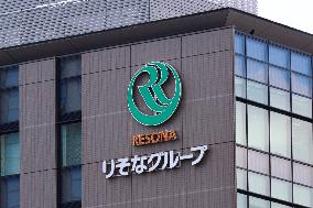 Resona Group signage and logo
