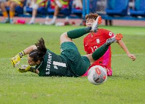 (SP)CHINA-XIAMEN-FOOTBALL-OLYMPIC GAMES ASIAN QUALIFIERS-KOR VS THA(CN)