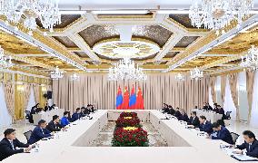 KYRGYZSTAN-BISHKEK-CHINESE PREMIER-LI QIANG-MONGOLIAN PM-MEETING