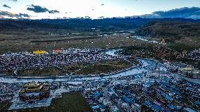 Yaqing Temple At Ganzi