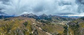 Genyen Mountain in Ganzi