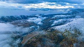 Genyen Mountain in Ganzi