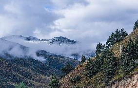 Genyen Mountain in Ganzi