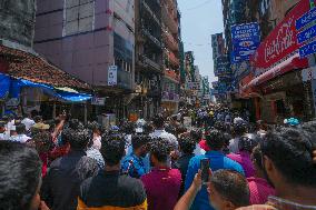 23 People Were Hospitalised Following A Fire In A Pettah Street Shop In Colombo.