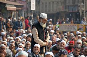 Annual Festival Of Sheikh Abdul Qadir Jeelani (RA) Celebrated In Kashmir