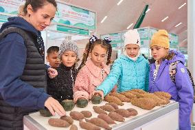 RUSSIA-VLADIVOSTOK-AGRICULTURAL PRODUCTS FAIR