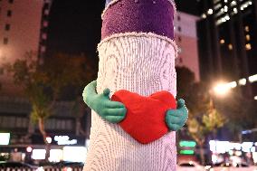 Wutong Tree in Warm Autumn Clothes in Nanjing