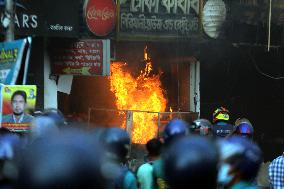 Police NBP Clash - Bangladesh