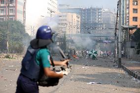 Police NBP Clash - Bangladesh