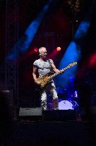 Sting Performs - Bahamas