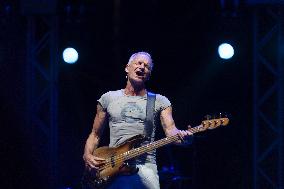 Sting Performs - Bahamas