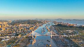 Shenjiamen Fishing Port in Zhoushan