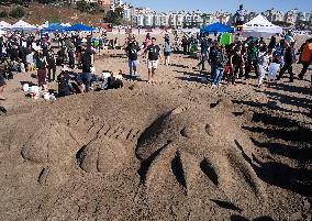 U.S.-SAN FRANCISCO-SANDCASTLE-COMPETITION