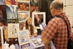 U.S.-CALIFORNIA-LIGHTBOX EXPO