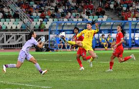 (SP)CHINA-XIAMEN-FOOTBALL-OLYMPIC GAMES ASIAN QUALIFIERS-CHN VS THA(CN)