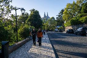 Daily Life In Lisbon