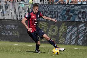 Cagliari Calcio v Frosinone Calcio - Serie A TIM