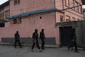 Policeman Critically Injured In Militant Attack In Kashmir