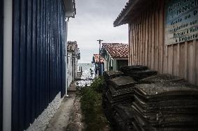 Cap Ferret Hit By Vague Submerison Phenomenon And Heavy Rain