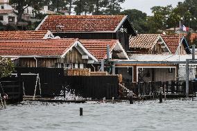 Cap Ferret Hit By Vague Submerison Phenomenon And Heavy Rain