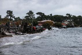 Cap Ferret Hit By Vague Submerison Phenomenon And Heavy Rain