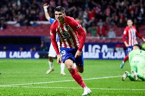 Atletico Madrid v Deportivo Alaves - LaLiga EA Sports