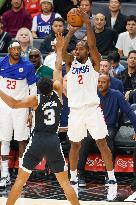 (SP)U.S.-LOS ANGELES-NBA-SPURS VS CLIPPERS