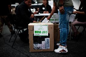 Colombia Regional Elections - Vote Counting