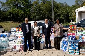 Chinese Ambassador To Mexico, Zhang Run, Donates Food To The Victims Of Hurricane Otis In Acapulco