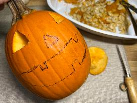 Halloween Pumpkin Carving In Toronto