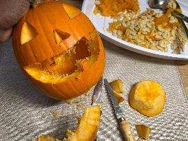 Halloween Pumpkin Carving In Toronto