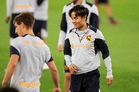 Champions League: Real Sociedad training