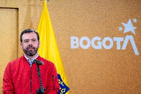 Press Conference between Bogota's Mayor Claudia Lopez and Mayor-Elect Carlos Fernando Galan