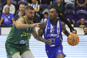 National Basketball Championship: FC Porto vs CP Esgueira