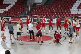 Basketball: Benfica Training