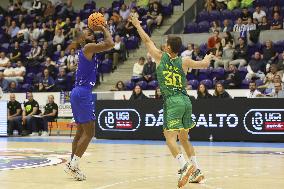 National Basketball Championship: FC Porto vs CP Esgueira