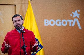 Press Conference Between Bogota's Mayor Claudia Lopez And Mayor-Elect Carlos Fernando Galan