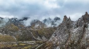 Lianbao Yeze Mountain in Aba